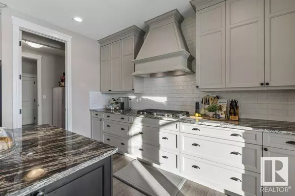 20335 29 AV NW, Edmonton, AB T6M 0W5