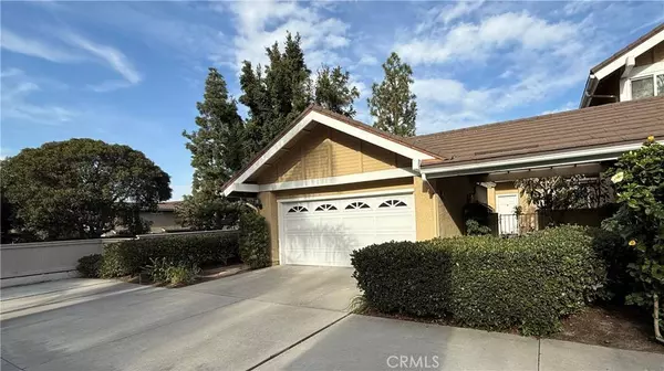 16 Oakgrove, Irvine, CA 92604