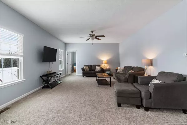 6212 Lavenham RD SW, Massillon, OH 44646