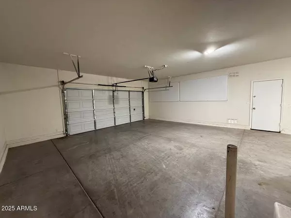 4073 E VAUGHN Avenue, Gilbert, AZ 85234