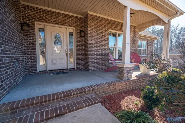 212 Hickory Park Road, Killen, AL 35645