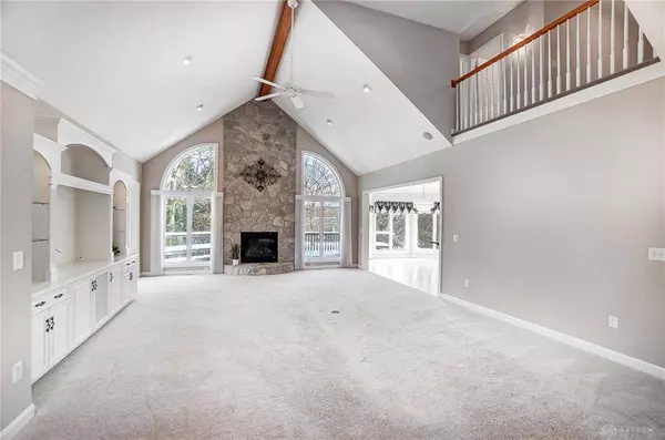 6766 Rosezita Lane, Dayton, OH 45459