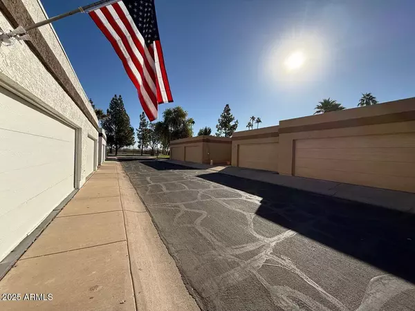1319 E SUSAN Lane, Tempe, AZ 85288