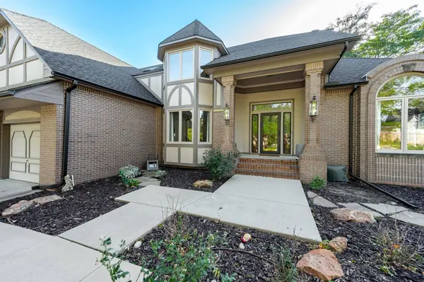 2752 N Wilderness Ct, Wichita, KS 67226