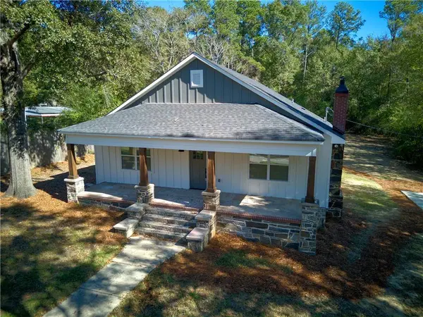 1804 Auburn RD, Phenix City, AL 36870