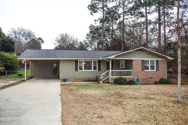 29 Daniel Street, Hawkinsville, GA 31036