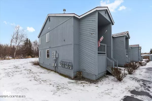 10235 Jamestown DR #F-502, Anchorage, AK 99507