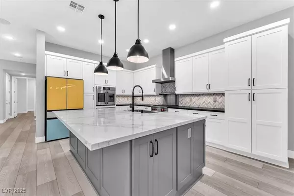 4308 Sunrise Flats Street, Las Vegas, NV 89135