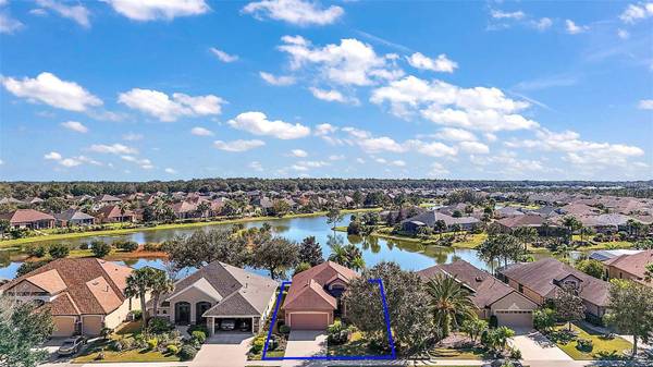 8814 BEACON HILL AVE, Mount Dora, FL 32757