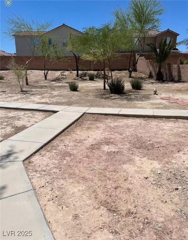 925 Felix Palm Avenue, North Las Vegas, NV 89032