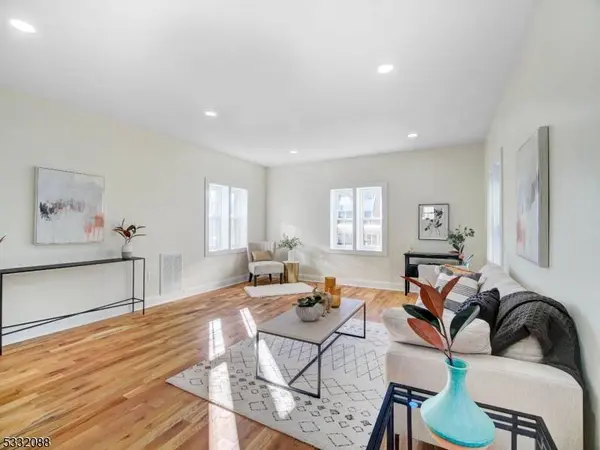 23 Decker Ave, Elizabeth City, NJ 07208