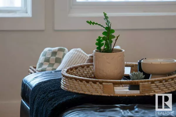 6060 STANTON DR SW, Edmonton, AB T6X 0H2