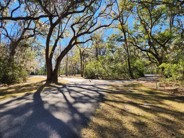 88 Tomotley Barony Dr, Seabrook, SC 29940