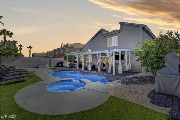 8216 Fawn Heather Court, Las Vegas, NV 89149