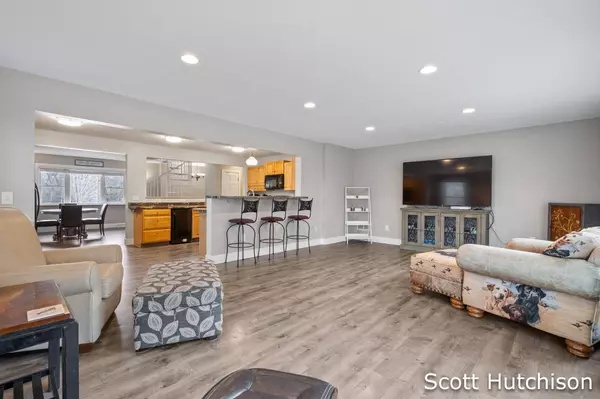 12151 Ritchie NE Avenue, Cedar Springs, MI 49319