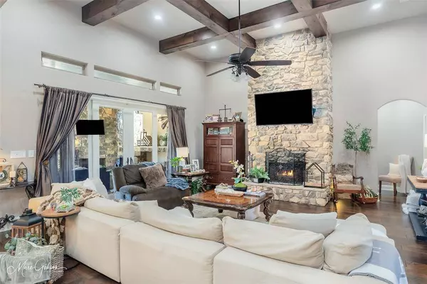 201 Easton Pvt Drive, Stonewall, LA 71078