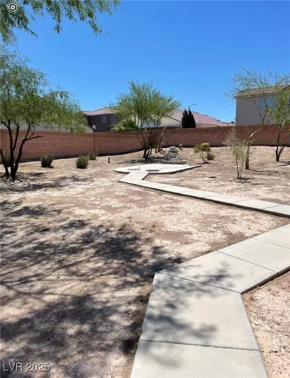 925 Felix Palm Avenue, North Las Vegas, NV 89032