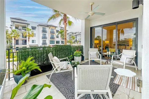 1030 3rd AVE S #201, Naples, FL 34102