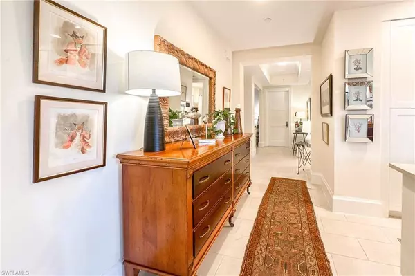 1030 3rd AVE S #201, Naples, FL 34102