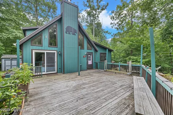 109 Owl Trl, East Stroudsburg, PA 18302-8937