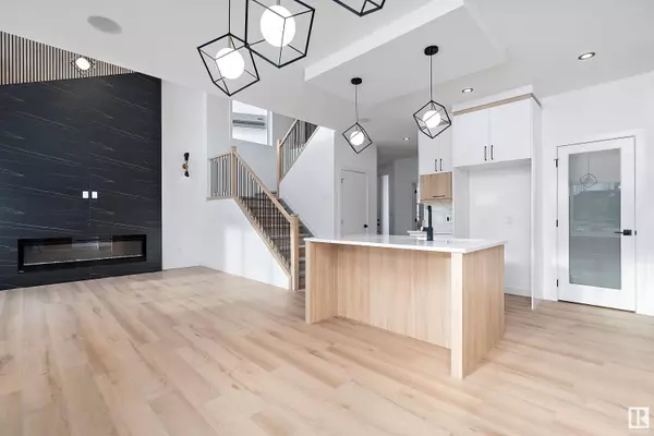 153 Creekside LN, Leduc, AB T9E 1T1