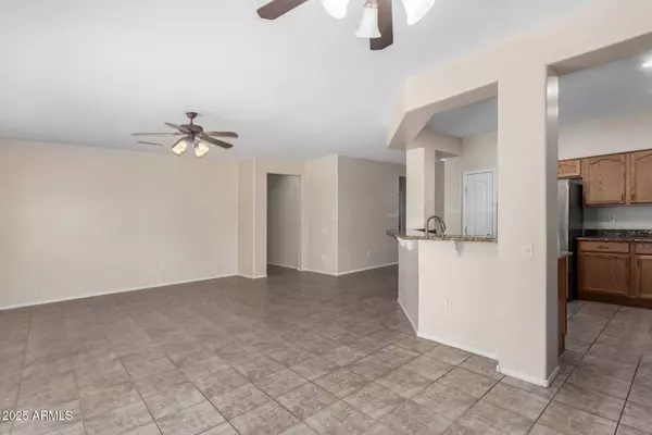 15041 W WRIGLEY Way, Surprise, AZ 85374