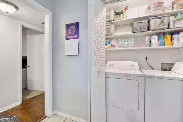 725 DALRYMPLE, Atlanta, GA 30328