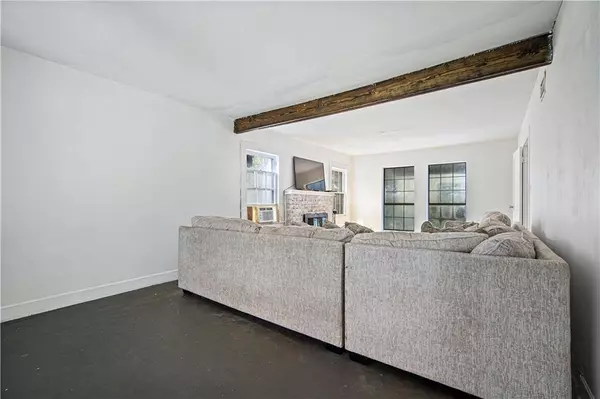 6169 Bayou RD, Mobile, AL 36605