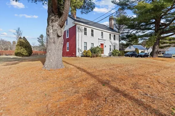 8 Mill Rd, Chelmsford, MA 01824