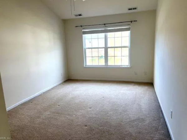 102 Cabernet RD, Williamsburg, VA 23185