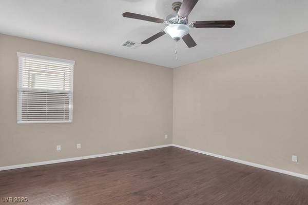 7154 Flowering Rose Avenue, Las Vegas, NV 89117