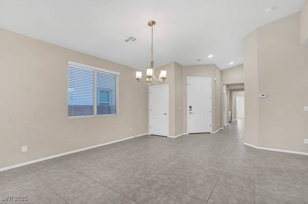 7154 Flowering Rose Avenue, Las Vegas, NV 89117