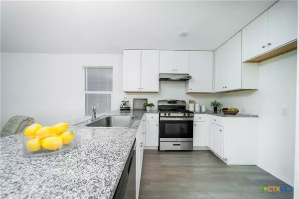 2914 Green Finch, New Braunfels, TX 78130