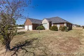 2924 Little John DR, Durant, OK 74701