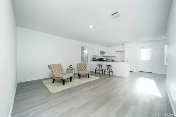 2914 GREEN FINCH, New Braunfels, TX 78130