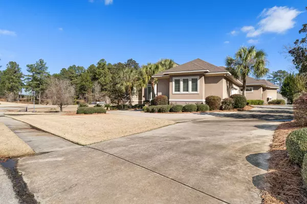 40 Windermere Blvd., Laurel, MS 39443