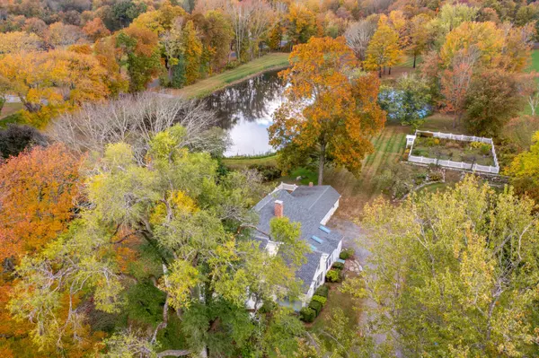 43 Center School Road, Woodstock, CT 06281