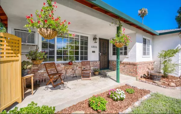 6806 Bender CT, Sacramento, CA 95820