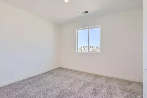 1242 S Algonquian, Aurora, CO 80018