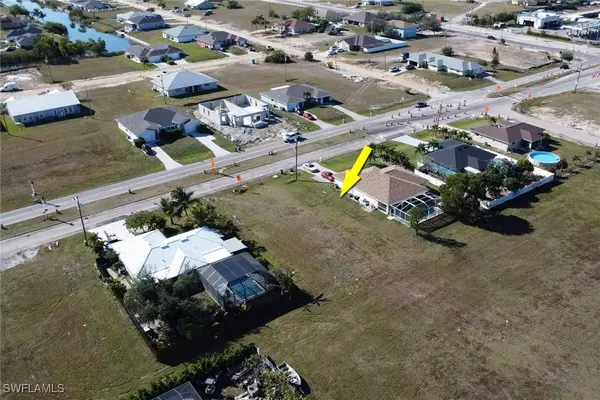 831 Diplomat Pkwy E, Cape Coral, FL 33909