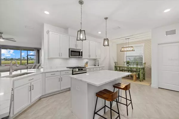 5118 HORIZON EDGE CV, Bradenton, FL 34211