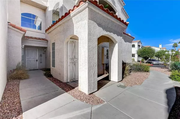 6821 Santa Isabel Avenue #104, Las Vegas, NV 89146