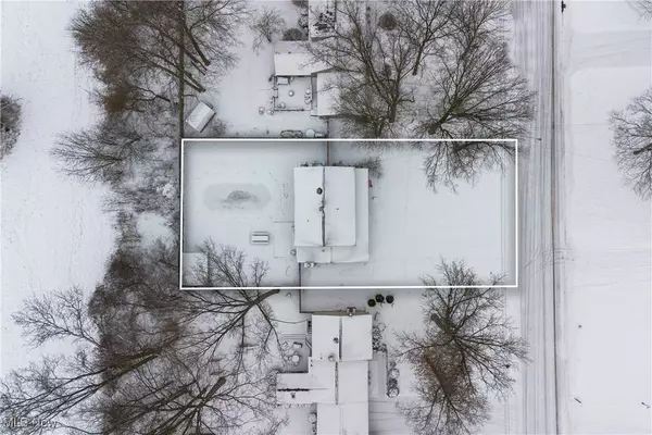 2183 Elm Trace ST, Austintown, OH 44515