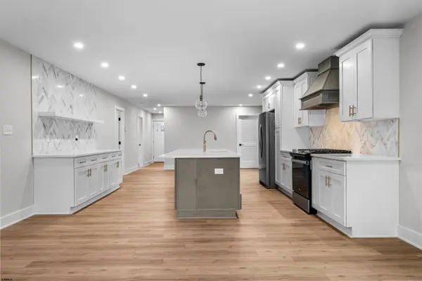 126 A N Portland #A, Ventnor, NJ 08406-9999