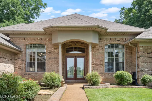 2692 Garden Gate Drive, Hernando, MS 38632