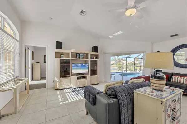 197 BUNKER RD, Rotonda West, FL 33947