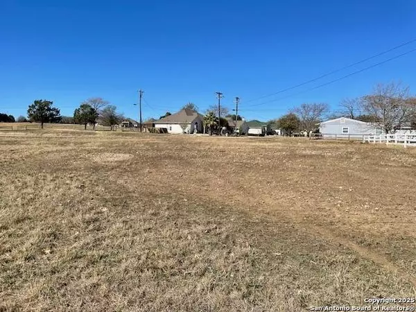 NA (LOT 11) Spring Creek, Bandera, TX 78003
