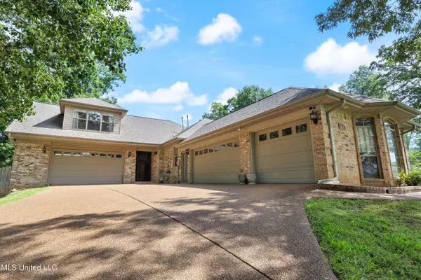 2692 Garden Gate Drive, Hernando, MS 38632