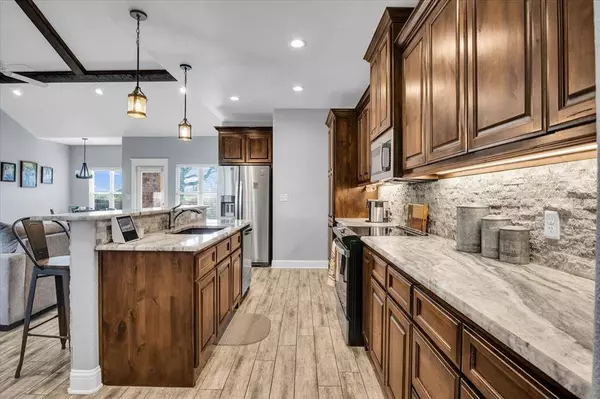 672 Linus Lane, Lindale, TX 75771