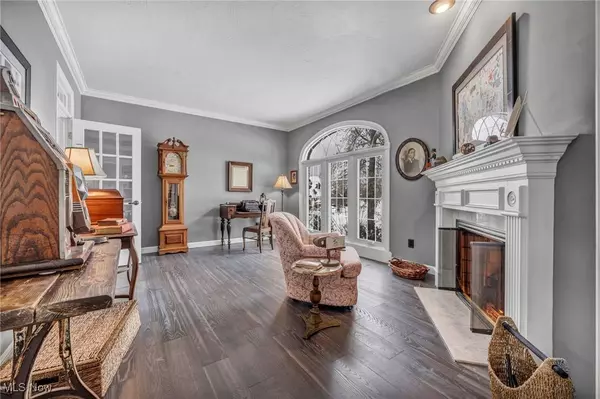 3838 Weymouth Woods DR, Medina, OH 44256